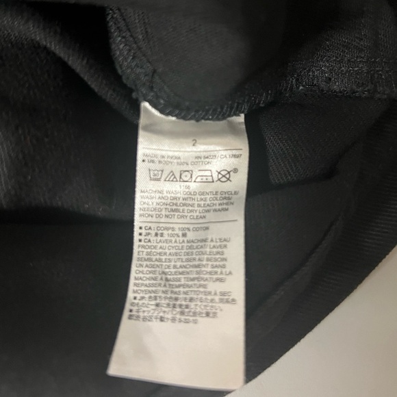 Banana Republic Black Denim Skirt Short Goth Size 2 - Picture 5 of 5